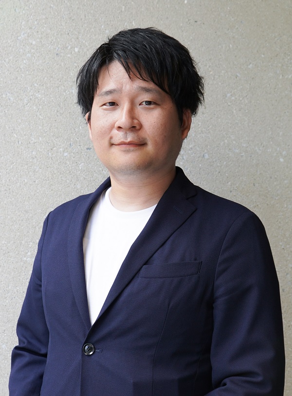 監修者・安達奨